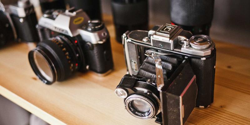 从早期探险到现代观光：德纳里地区航空与山地飞行的非凡历史