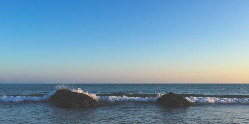 如何规划德纳里峰飞行观光之旅：在寻找熊、驼鹿与山羊时节省机票与行程费用的终极指南