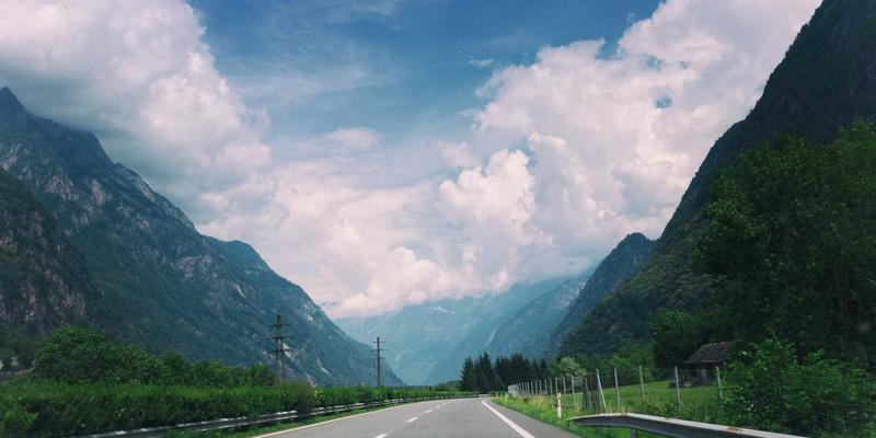 解锁荒野秘境：德纳里峰飞行接送服务全攻略与省钱机票策略